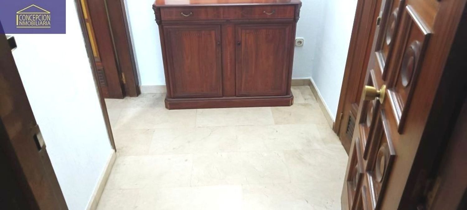 Piso en Ciudad Jardín - Foto 19