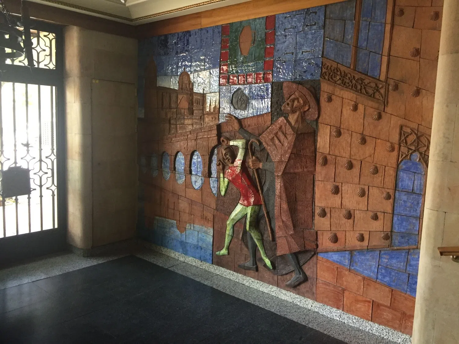 Piso en avenida de los Reyes de España, 26 - Foto 2
