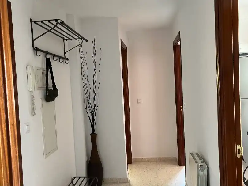 Piso en  Avenida Profesor Domínguez Ortiz 4 - Foto 5