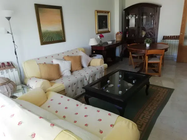 Chalet adosado en Horcajo de Santiago - Foto 1