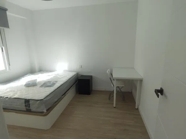 Piso en avenida de Carlos Haya, 11 - Foto 10