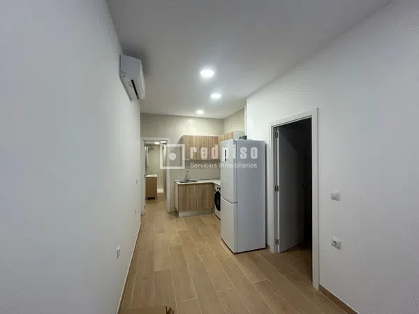 Piso en Calle Pol Lux - Foto 2
