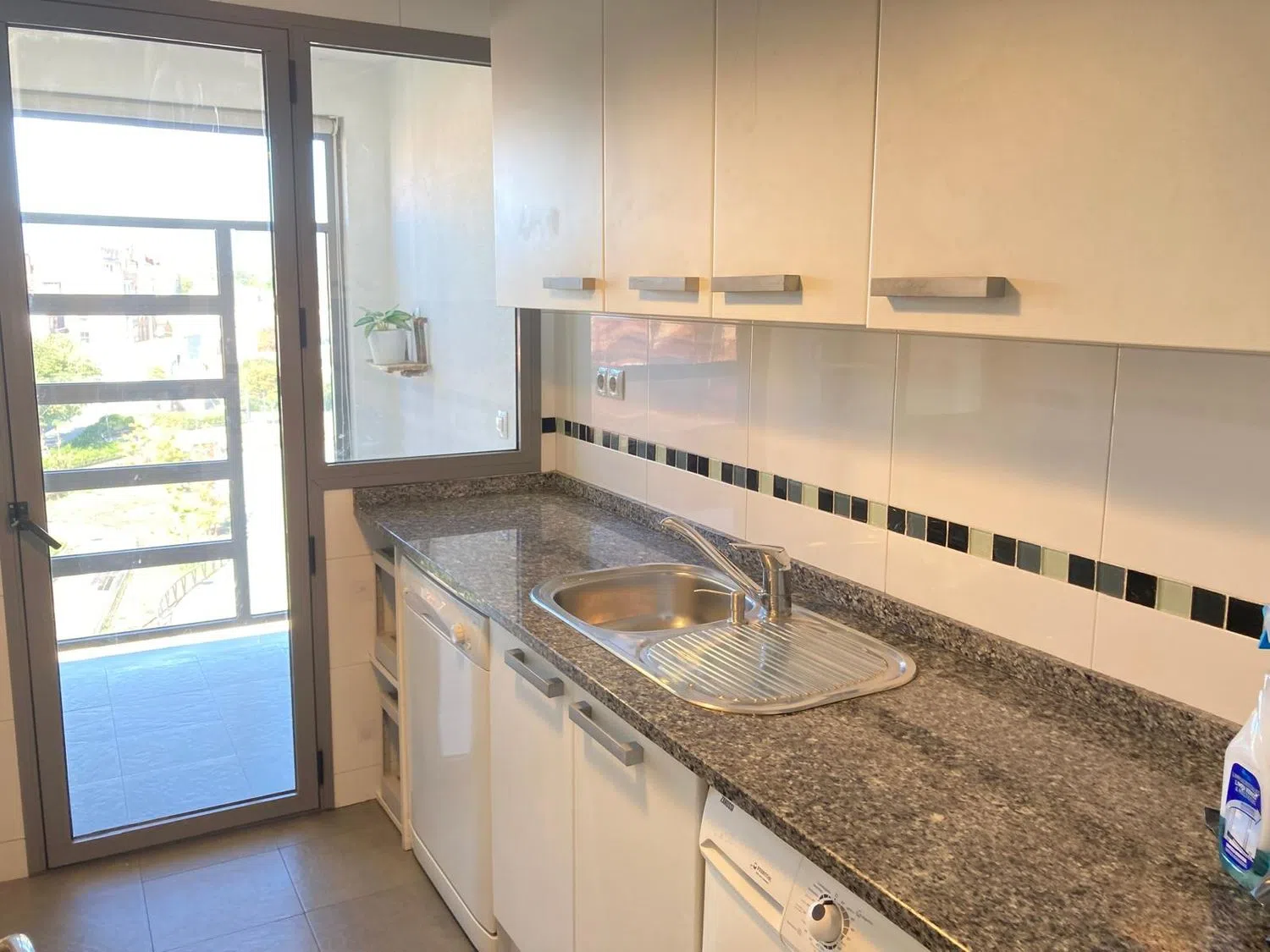 Piso en Barrio Casco Histórico de Barajas - Foto 14