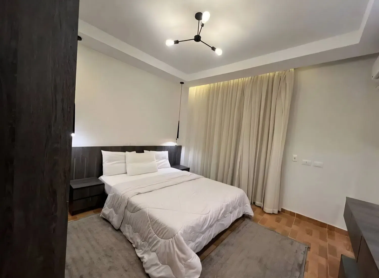 Estudio en calle de Saridakis, 22