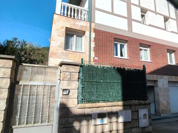 Chalet adosado en Barrio el moral, 85 a - Foto 1