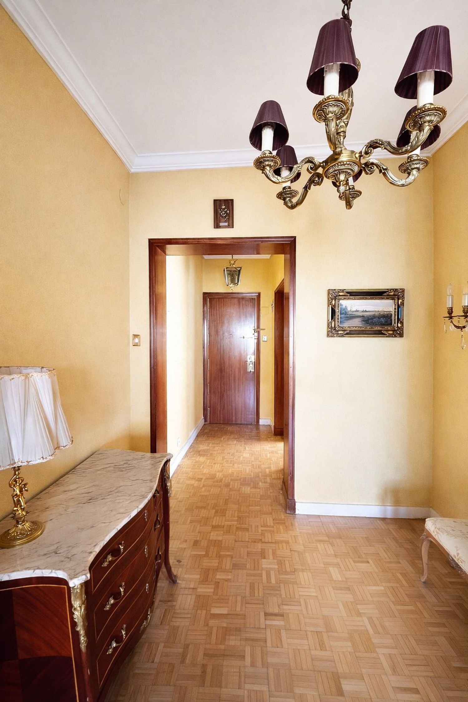 Piso en Barrio Vallehermoso - Foto 10