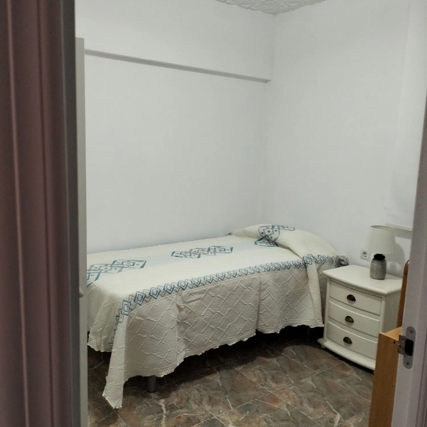 Piso en calle de Campillo de Altobuey, 6 - Foto 2