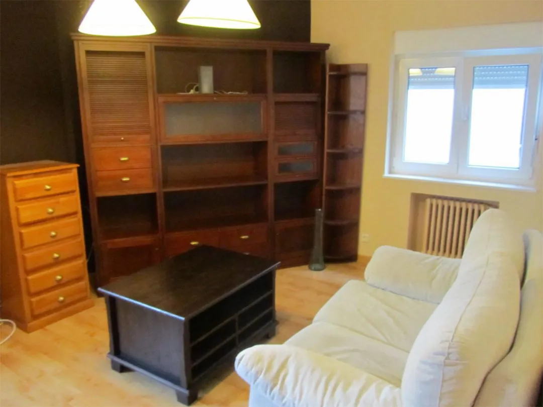 Piso en  Avenida Buenavista 8 - Foto 3