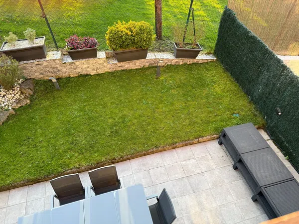 Chalet adosado en Barrio Olivares - Foto 13