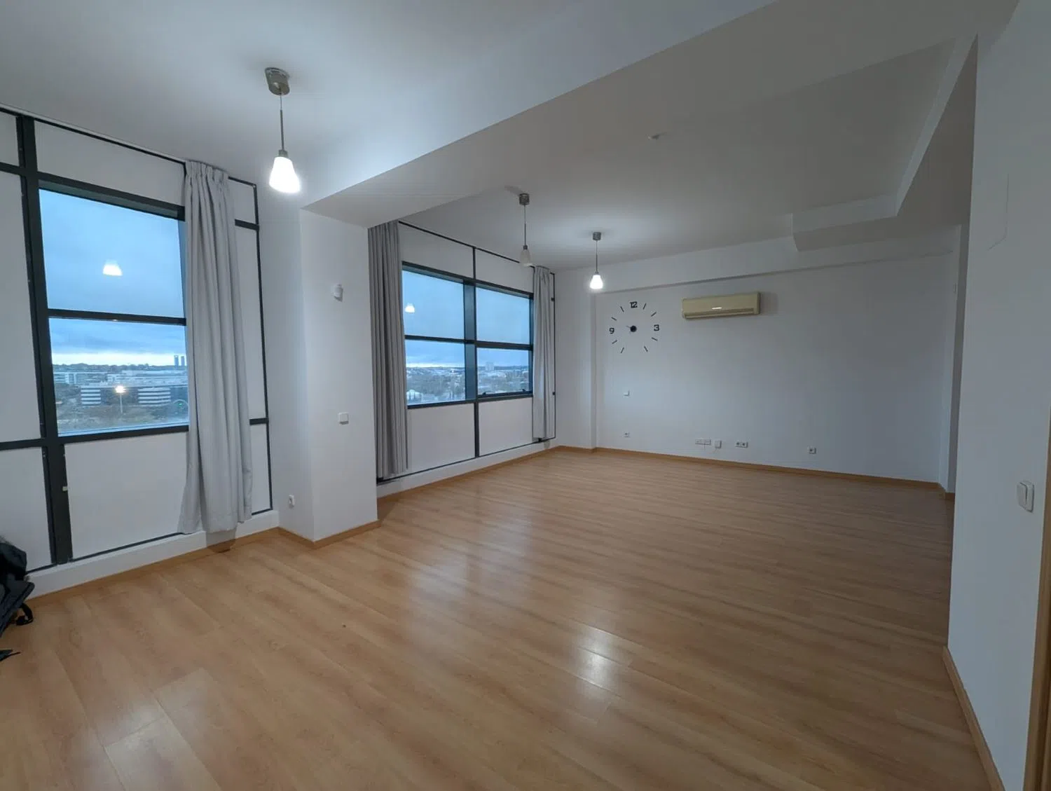 Estudio en avenida del Juncal, 11 - Foto 5