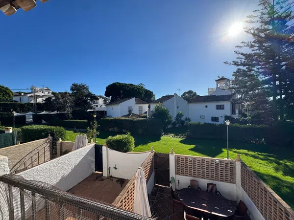 Chalet adosado en calle Joaquín Rodrigo, 4 - Foto 3