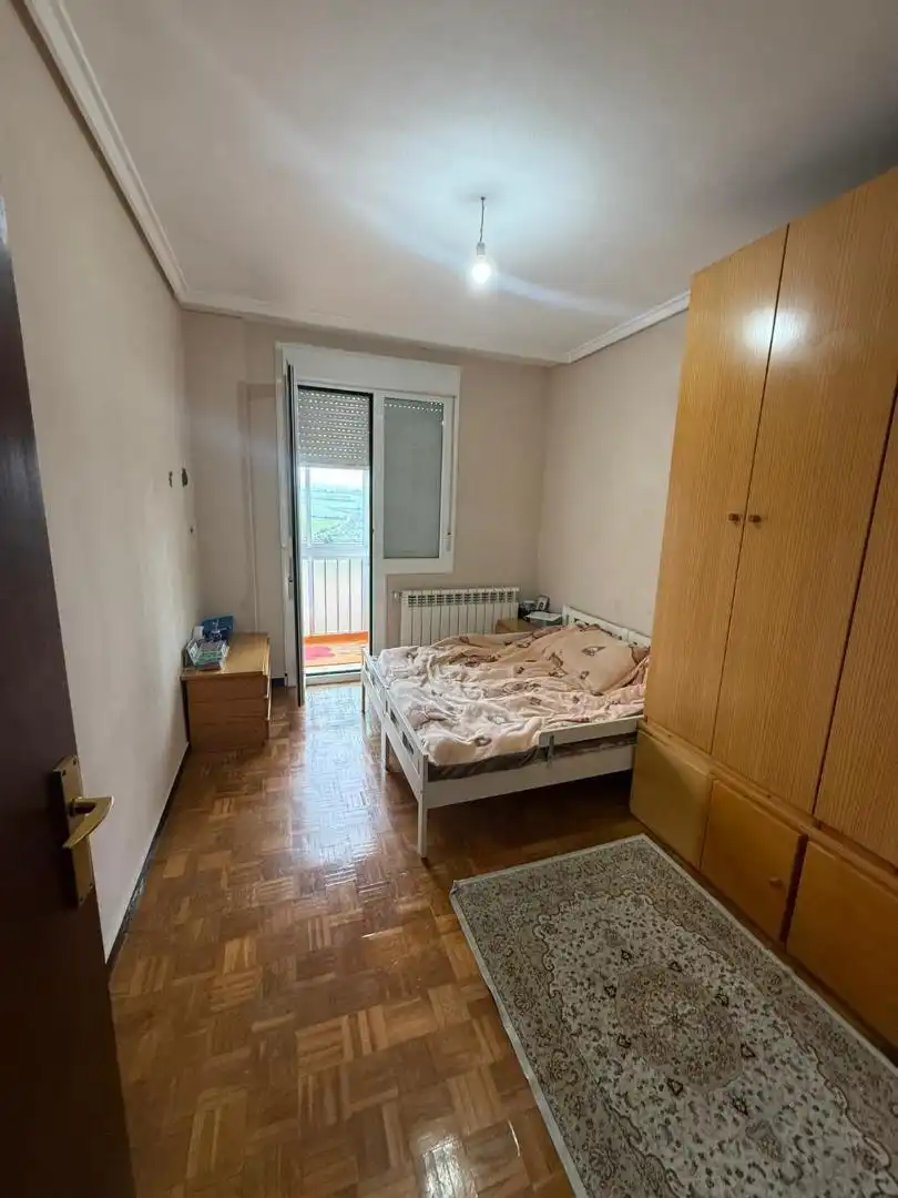 Piso en  Nuestra Señora de Estibaliz Kalea 1 - Foto 9