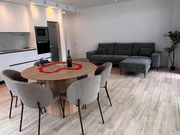 Apartamento en  Carrer de Veneçuela 14 - Foto 4