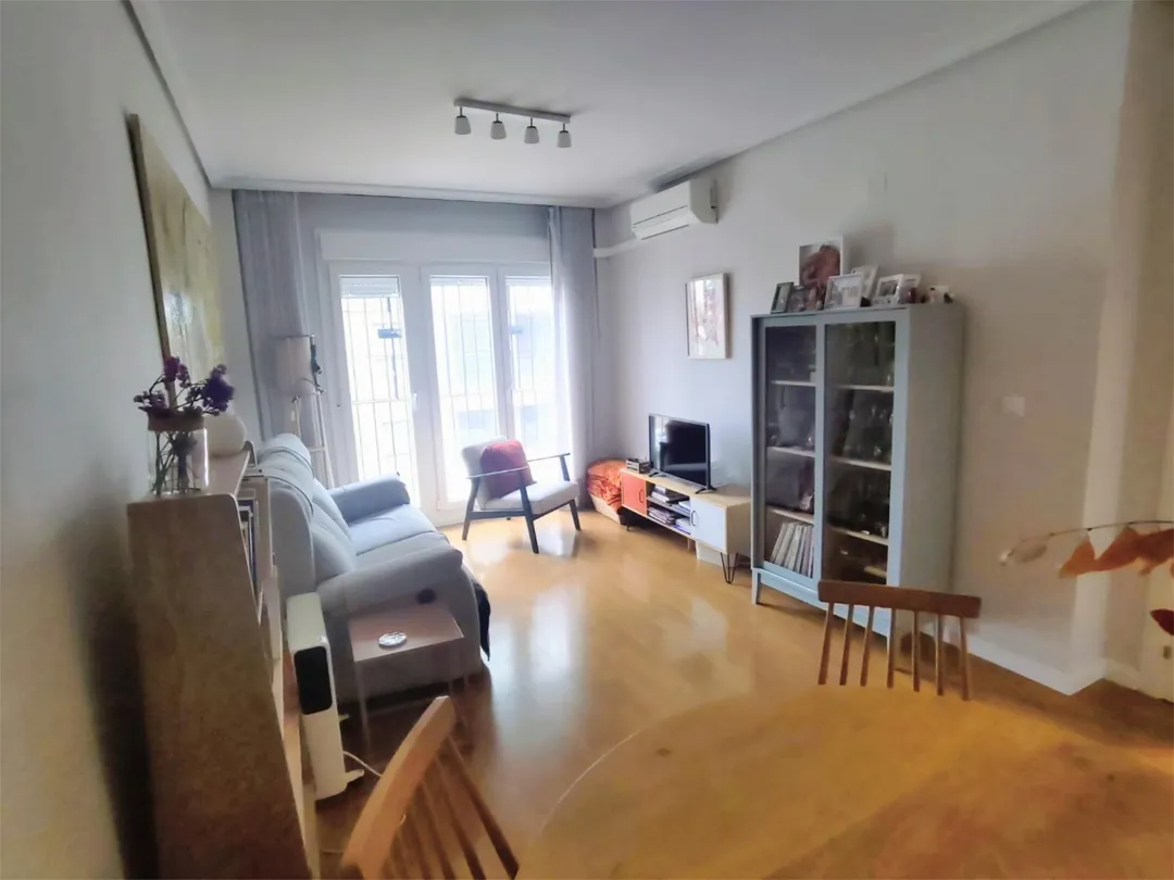 Piso en  Calle Juan Pérez de Pineda 3 - Foto 2