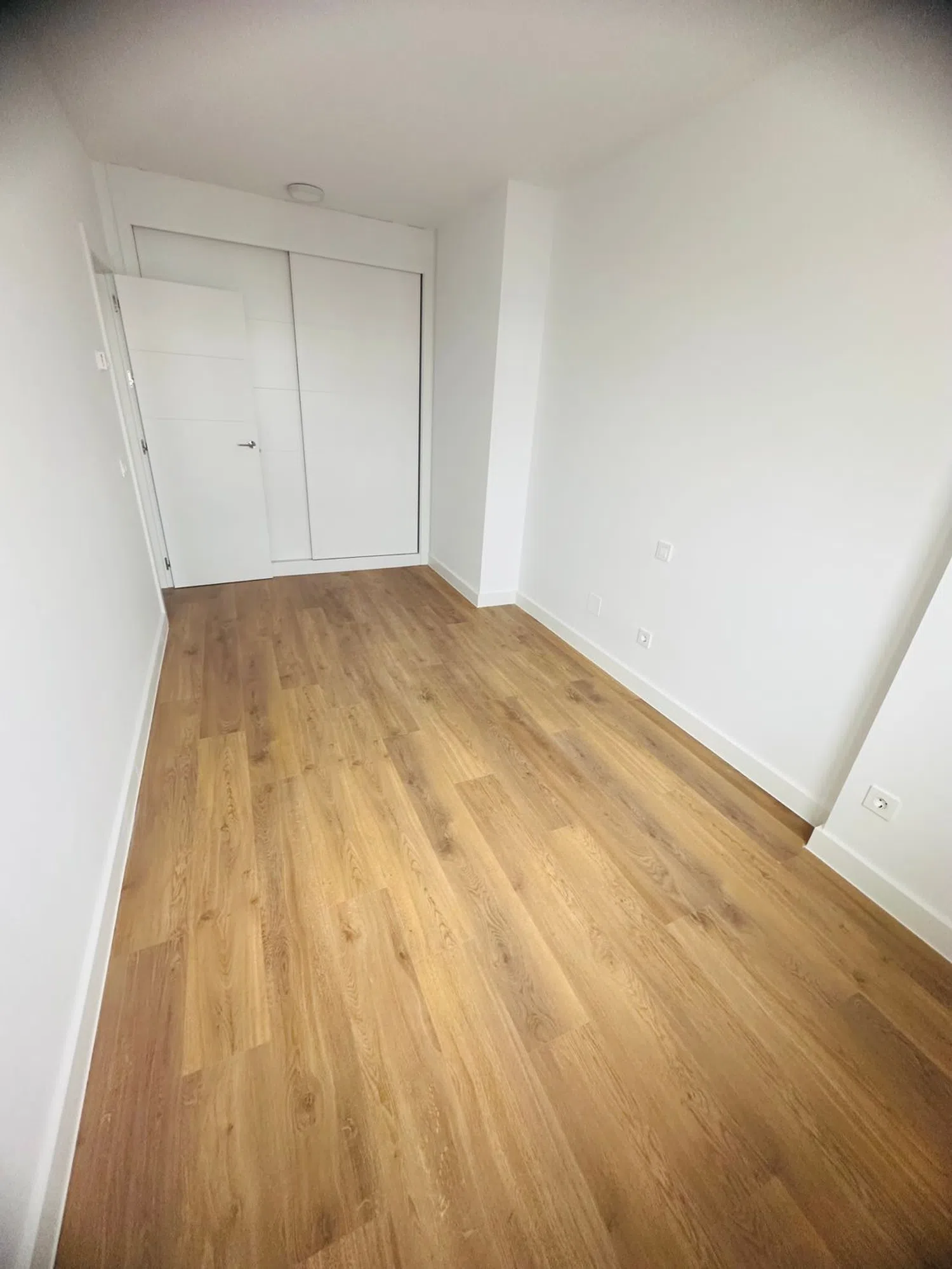 Chalet pareado en calle Valle del Paular, 60 V - Foto 3