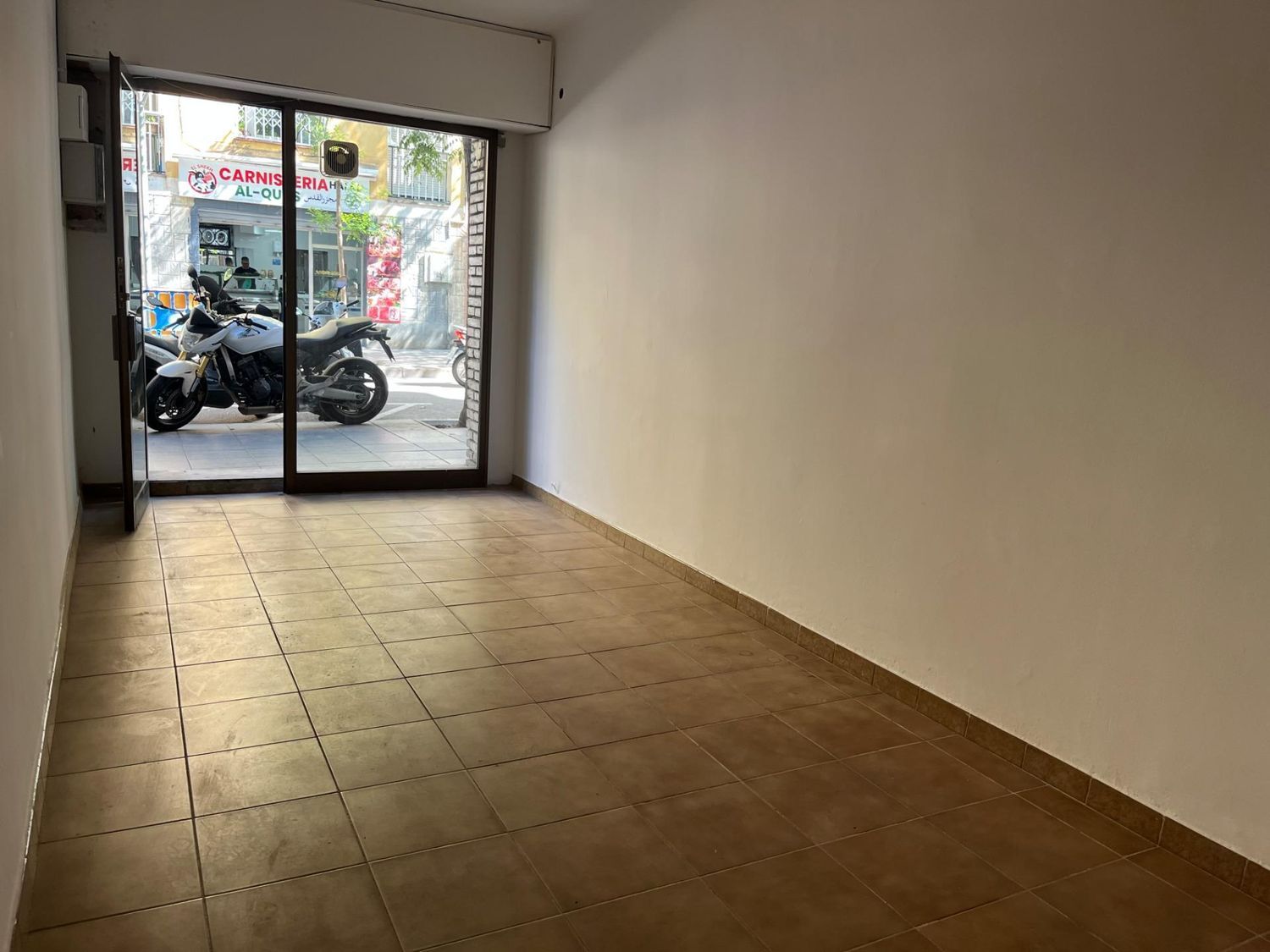 Local en Riera Alta - Llatí, Riera Alta - Llatí - Foto 3