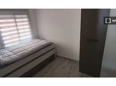 Piso en Santa Coloma de Gramenet - Foto 9