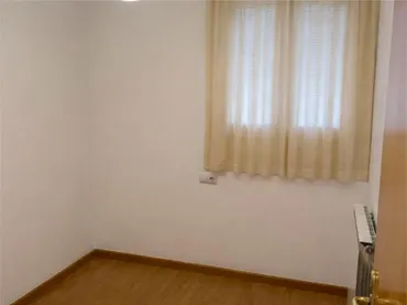 Piso en  Avinguda de la Pau 1 - Foto 2