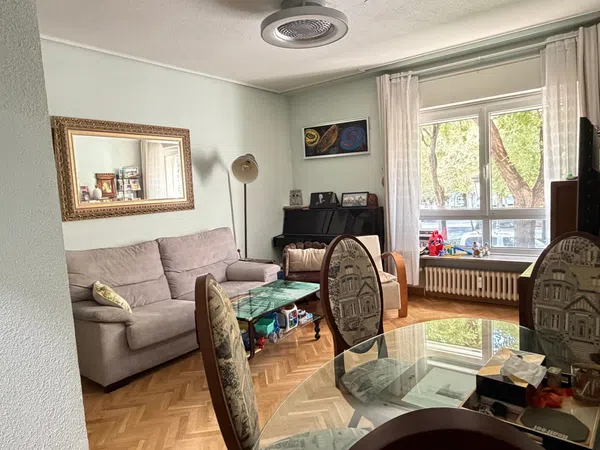 Piso en plaza del Conde del Valle de Súchil, 16