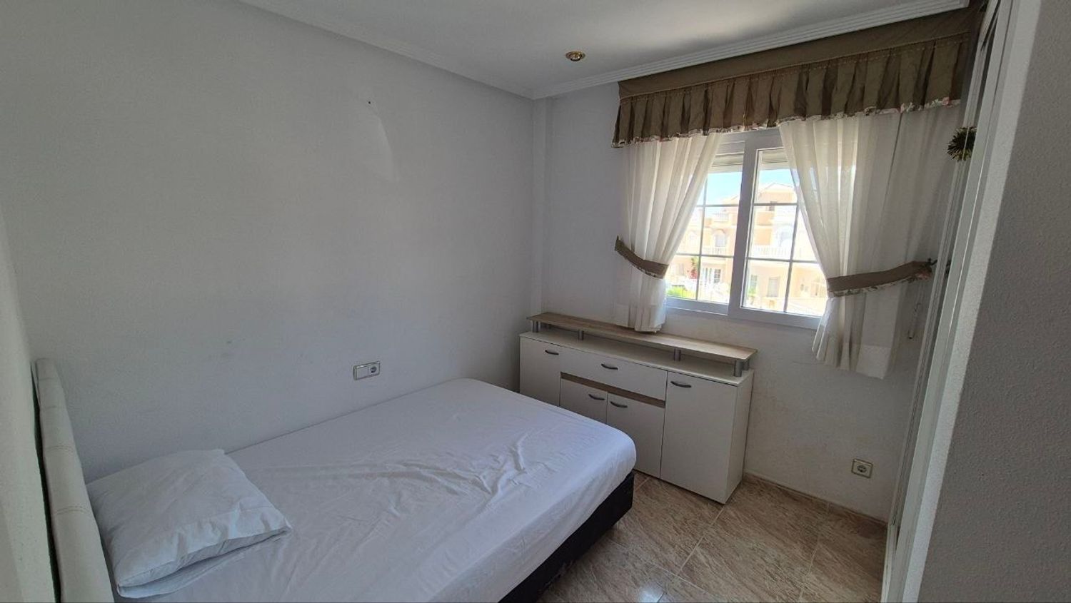 Casa o chalet independiente en Calle Panticosa, 4, Zona Lago - Los Almendros - Foto 20