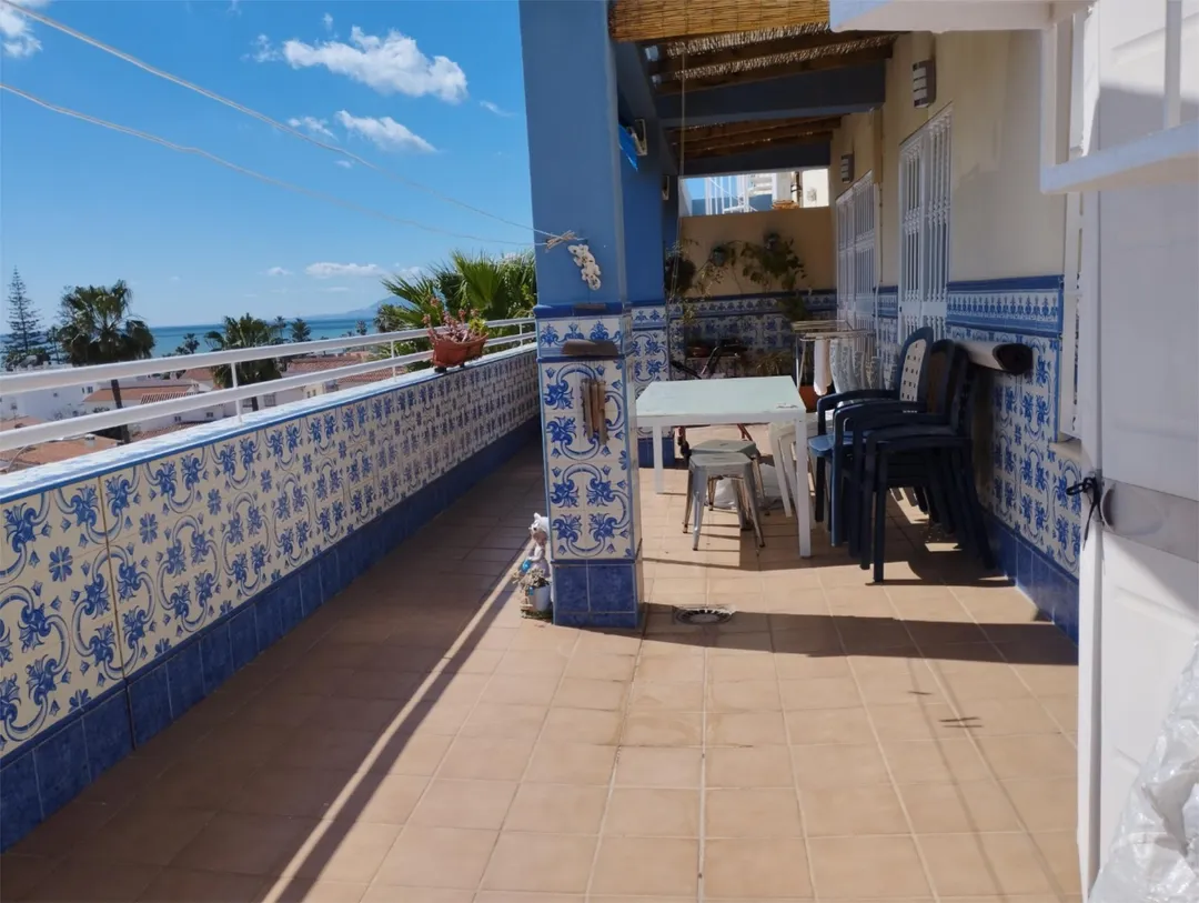 Ático en  Avenida de la Axarquía 3 - Foto 2