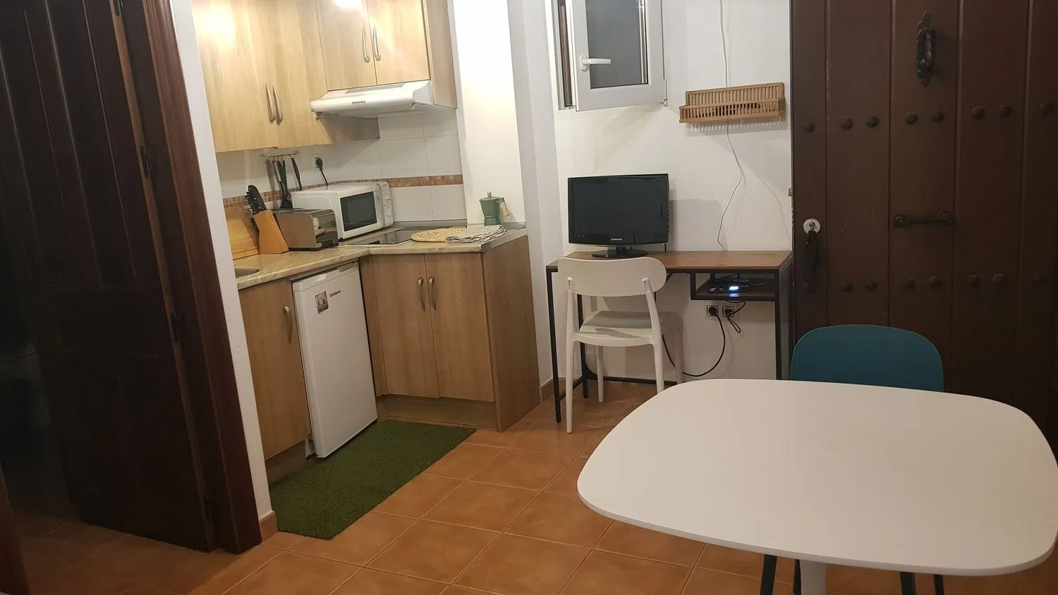 Estudio en calle Gloria, 3 - Foto 1