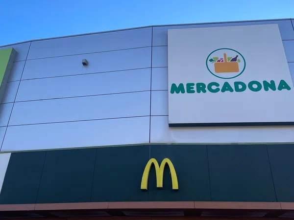 Piso en avenida Carlos V, 34 - Foto 23