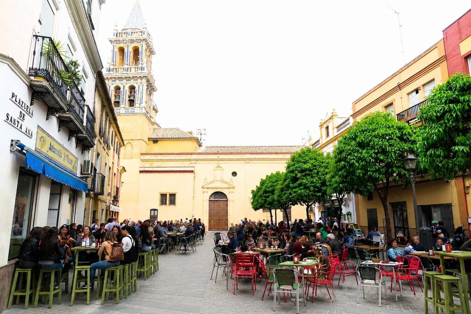 Local en Calle Rodrigo de Triana, 83, Calle Betis - Pagés del Corro - Foto 2