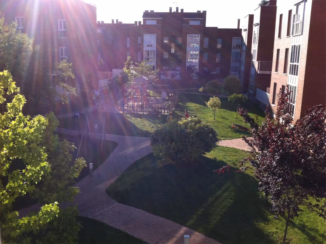 Piso en  Vía Complutense 122 - Foto 1