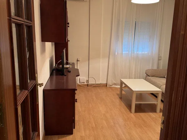 Piso en Reyes Católicos - Foto 11