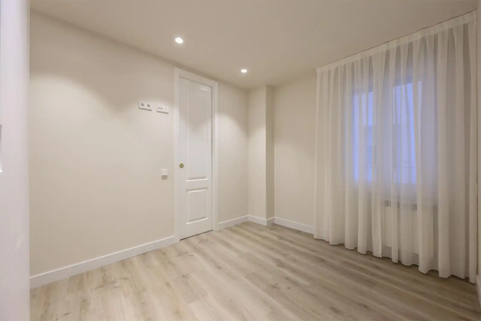 Piso en  Plaza de Manuel Becerra 15 - Foto 9