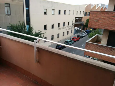 Piso en calle de Ramón y Cajal, 75