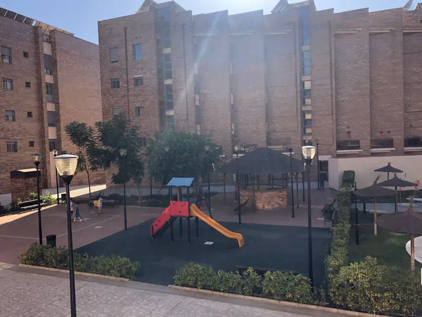 Piso en calle Hungría, 6 - Foto 2