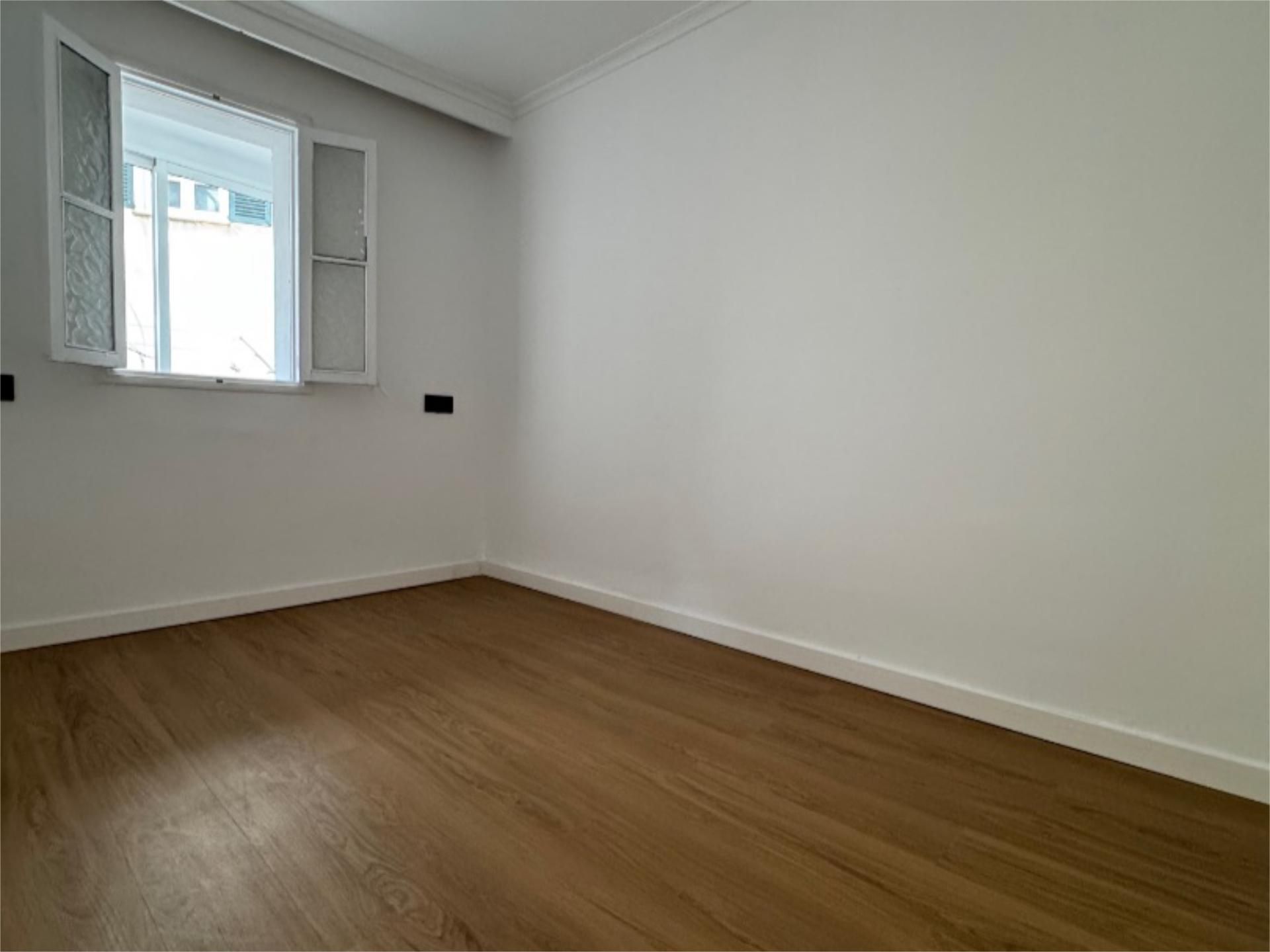 Piso en  Plaça de la Navegació 11 - Foto 4