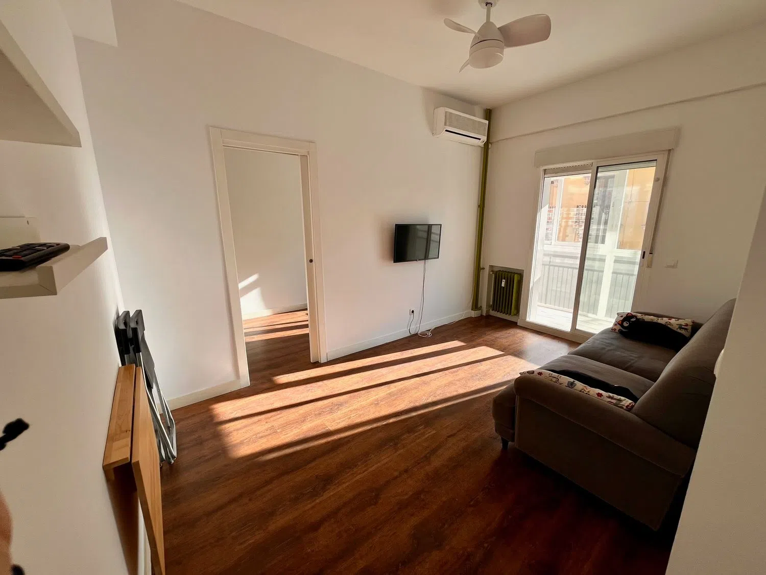 Piso en calle de Bustamante, 17 - Foto 1