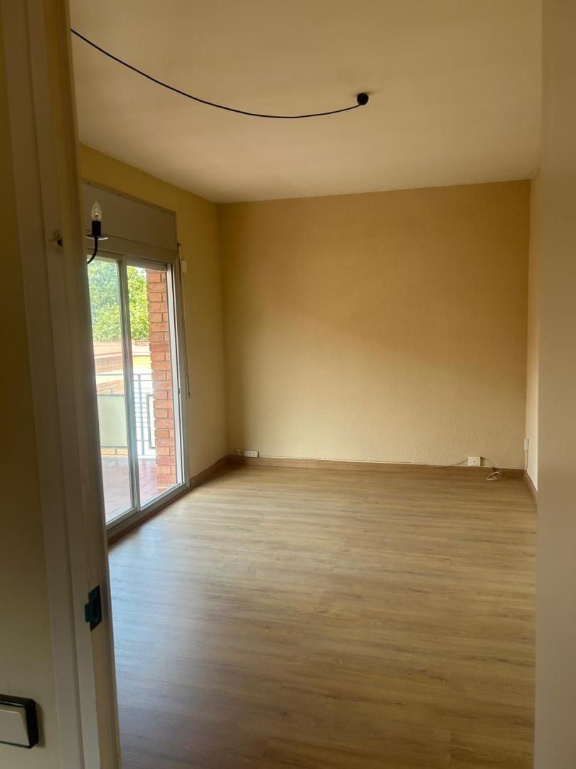 Piso en avenida Avinguda de Frederic Rahola 64 - Foto 11