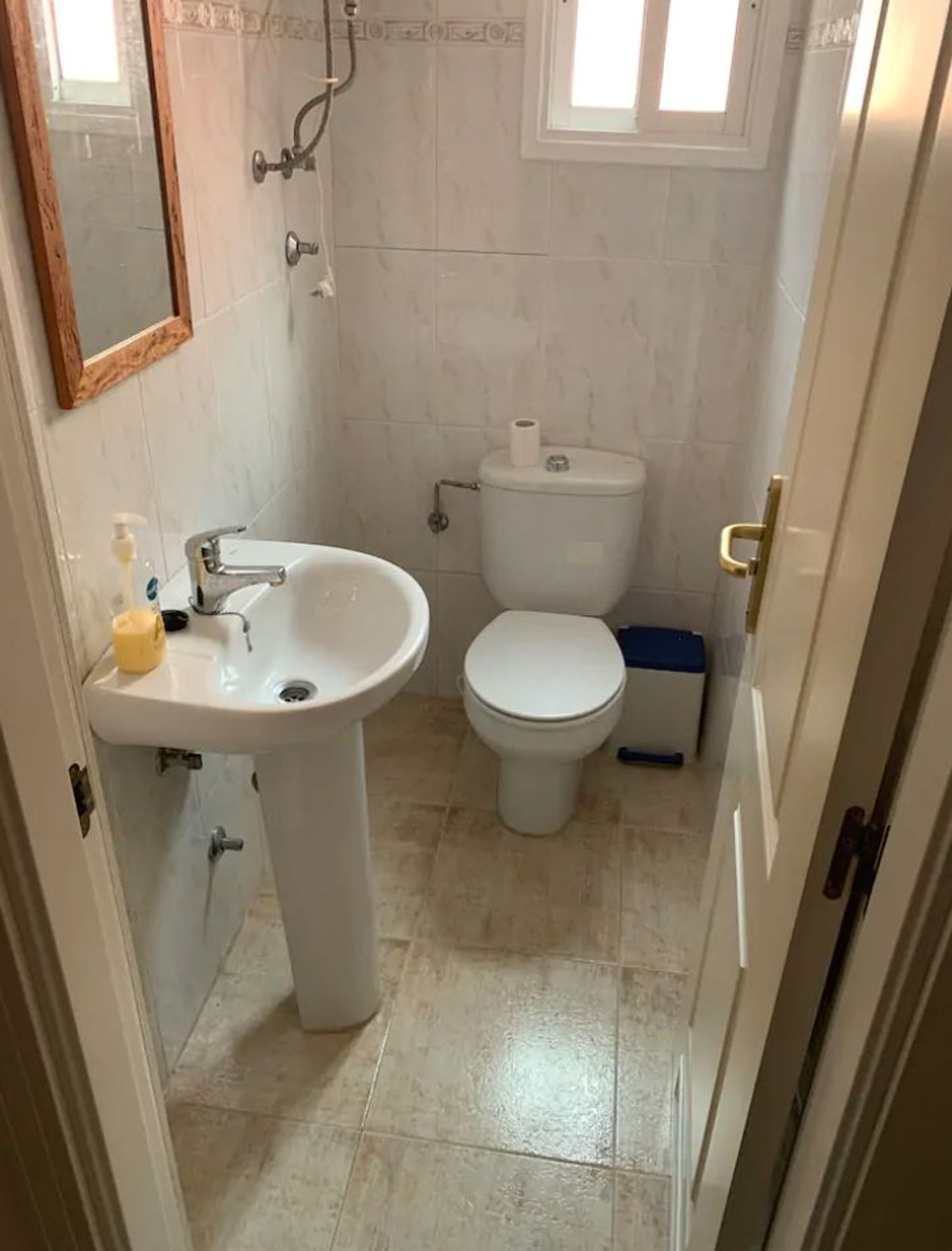 Chalet adosado en Calle Rosalía de Castro, 10 - Foto 2