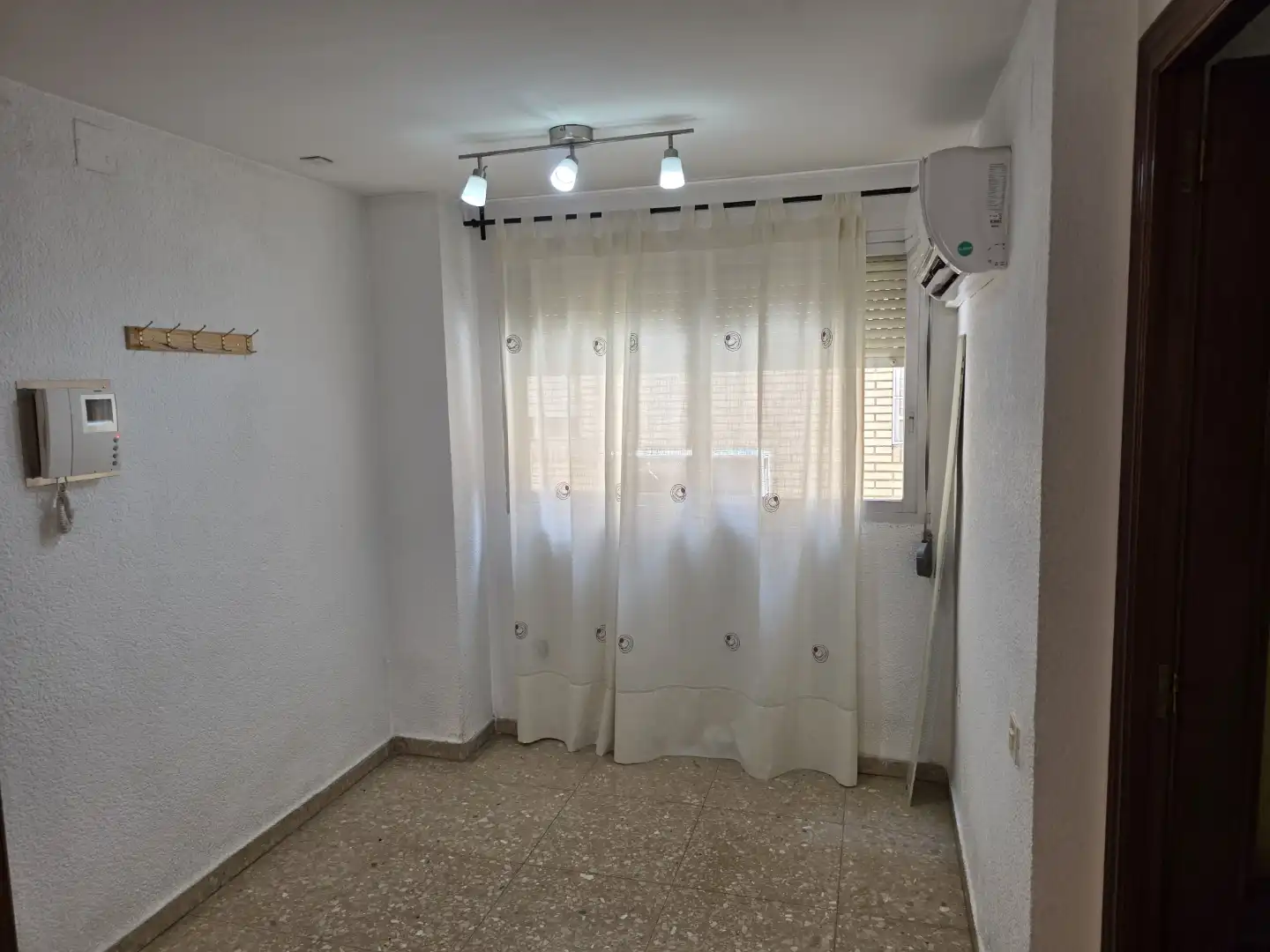 Apartamento en  Plaça de l'Horticultor Corset 6 - Foto 7