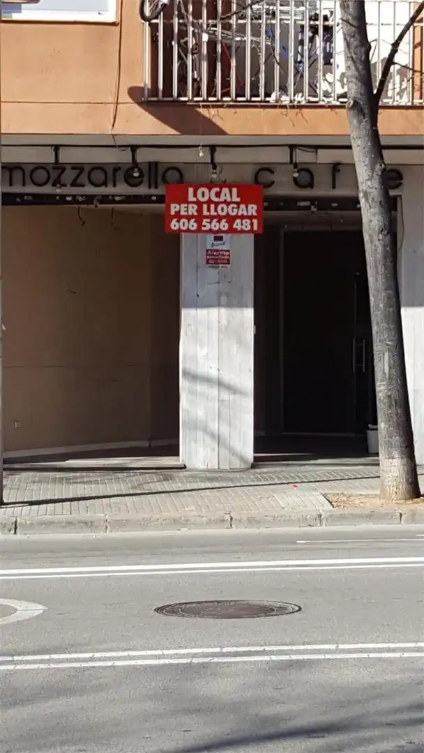 Local comercial en  Rambla d'Egara 323 - Foto 4