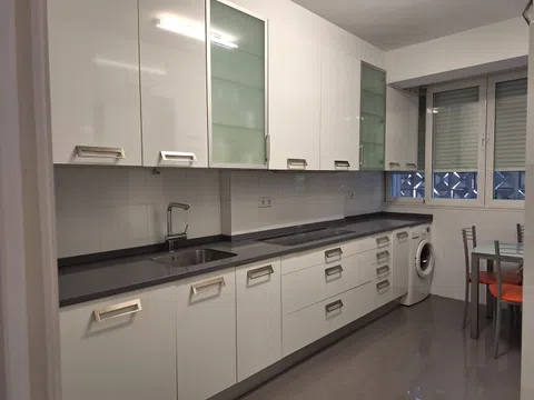 Piso en calle de Caleruega, 54