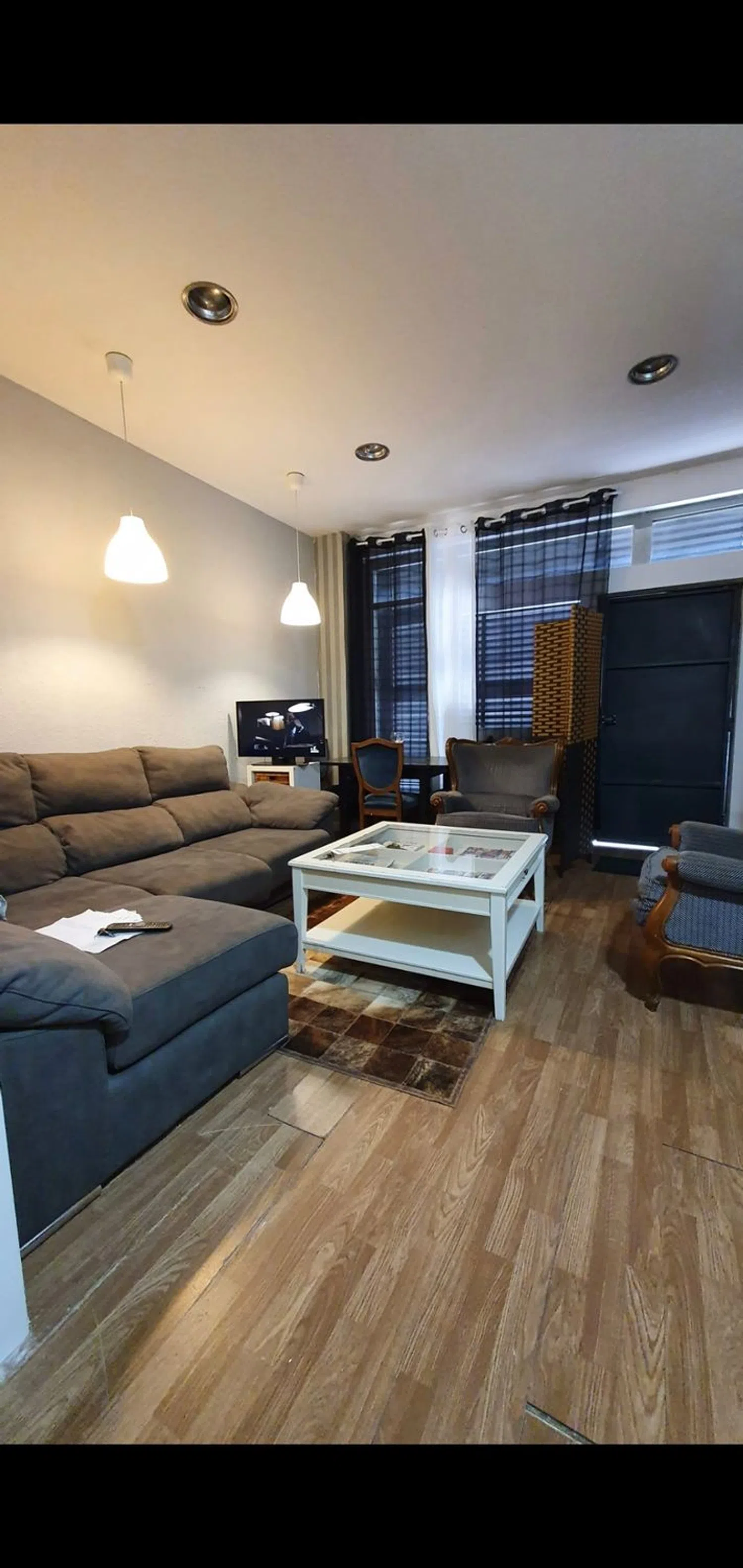 Estudio en calle de Josep Pla, 36 - Foto 4