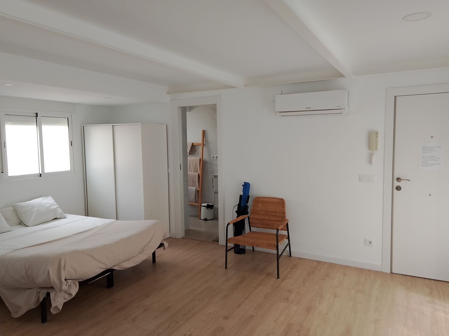 Estudio en calle de Dénia, 60 - Foto 3