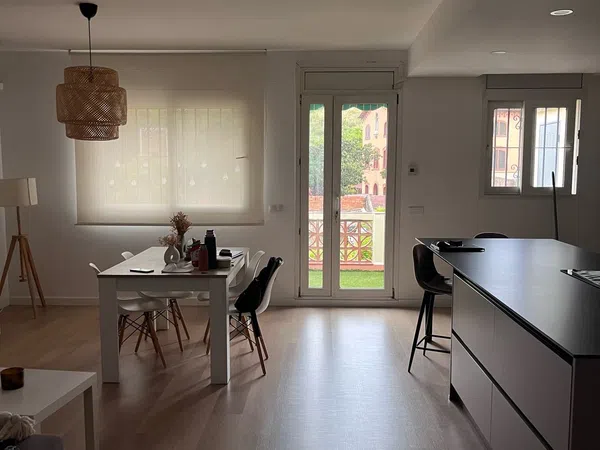 Casa o chalet independiente en Calle de Raurich, 45, Marianao - Foto 2