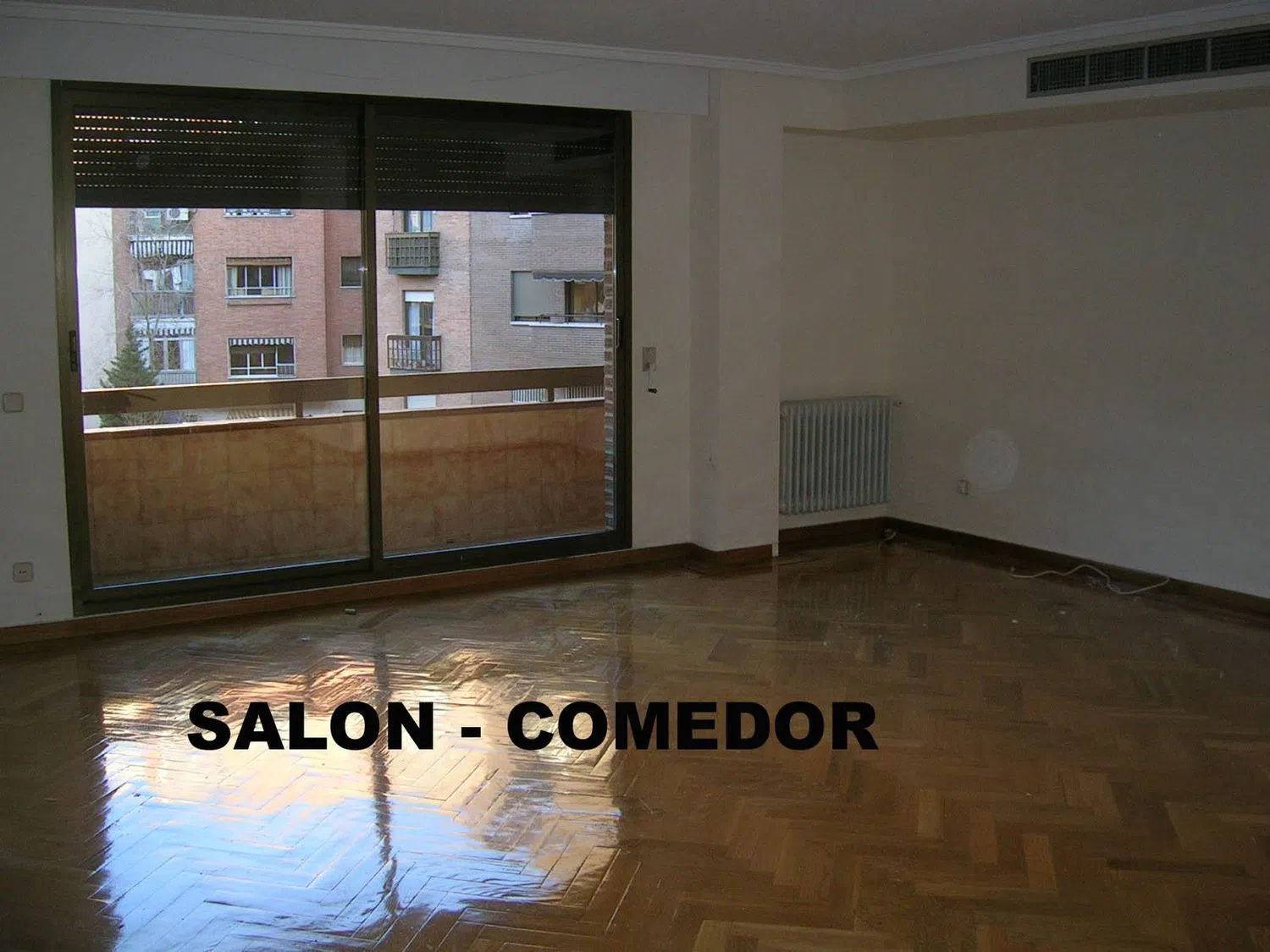 Piso en calle Víctor Andrés Belaunde, 8 - Foto 3