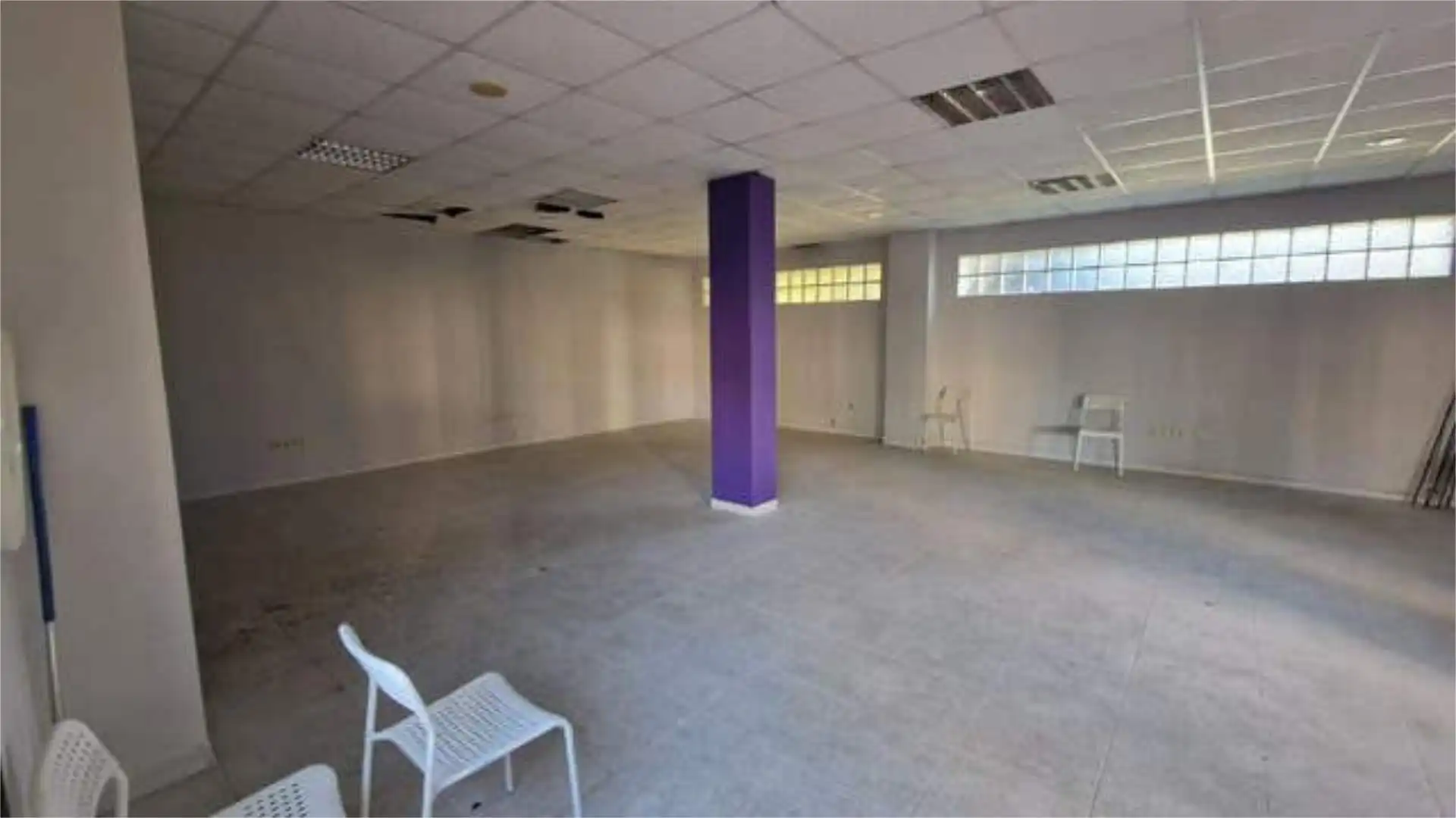 Local comercial en Nueva Andalucía - Foto 3