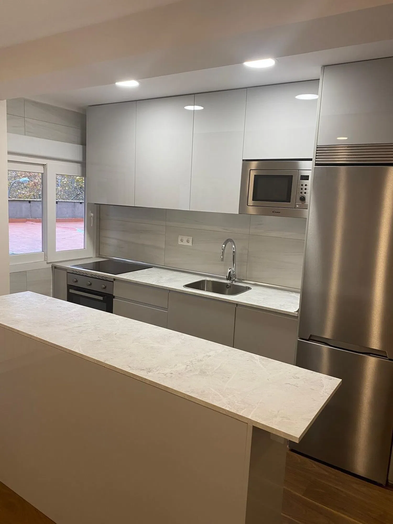 Piso en avenida de Alberto de Alcocer, 32 - Foto 8