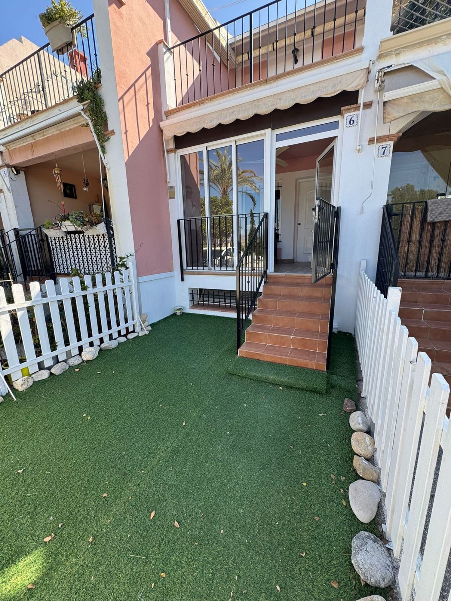 Chalet adosado en calle del Ressol, 5 - Foto 3