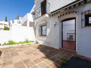 Casa adosada en  Calle Cristóbal Parra 1136 - Foto 3