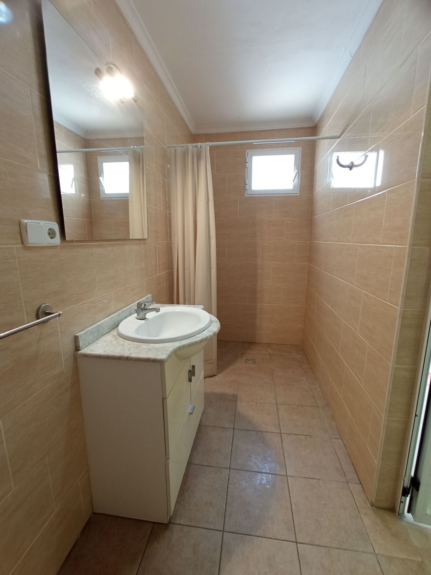 Casa de pueblo en Ador - Foto 7