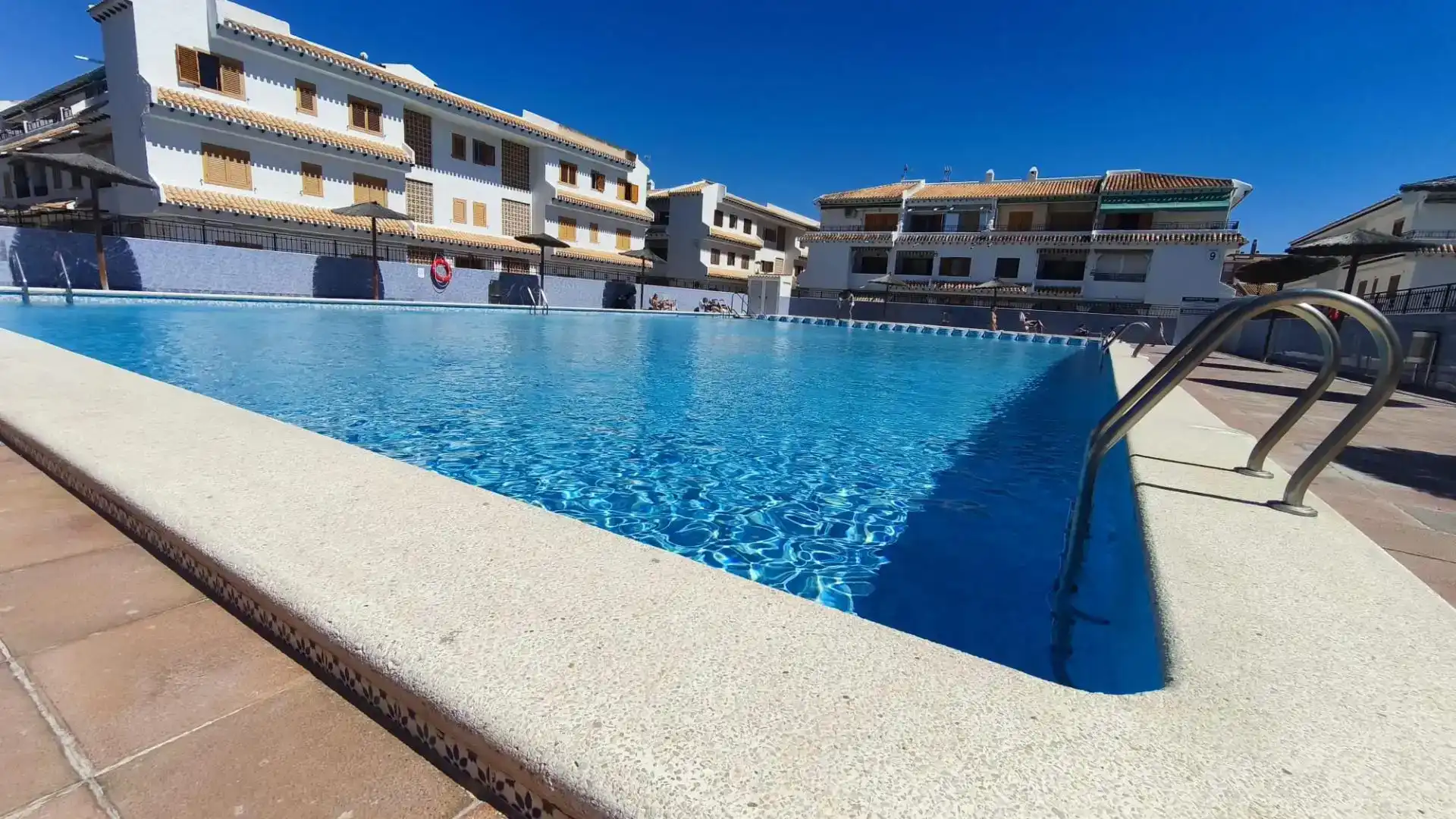 Piso en  Avinguda de Ronda 100 - Foto 4
